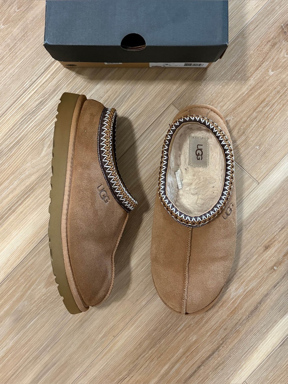 Ugg Tasman Slippers